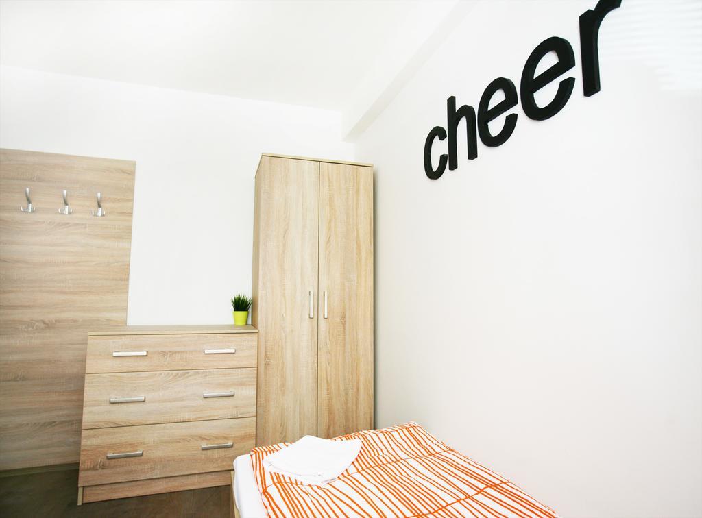 Hostel Bratislava By Freddie Szoba fotó