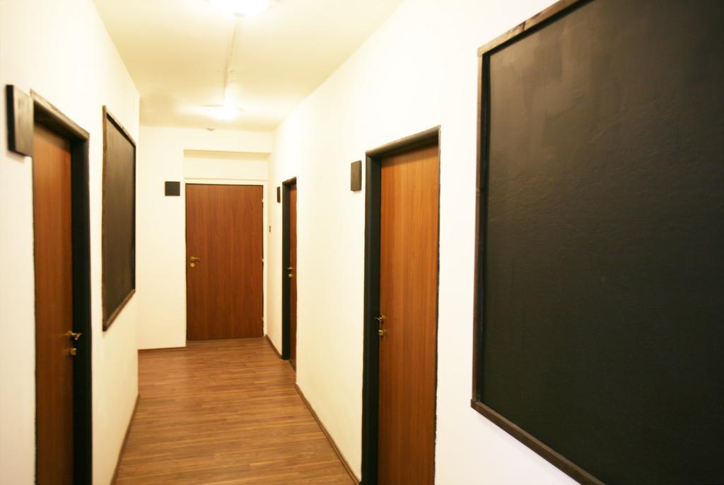 Hostel Bratislava By Freddie Szoba fotó